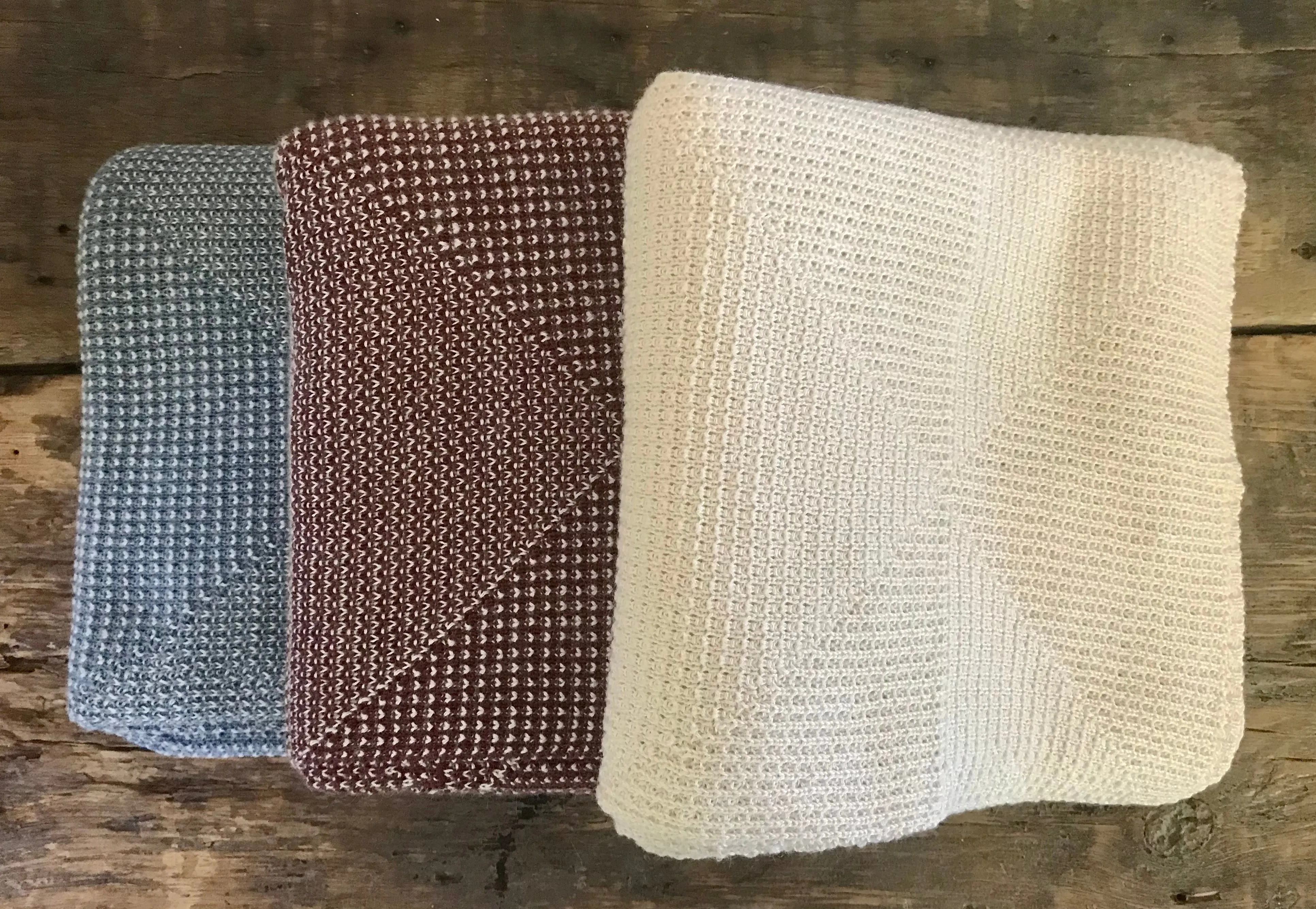 Alpaca Baby Blanket - Triangle-textured knit