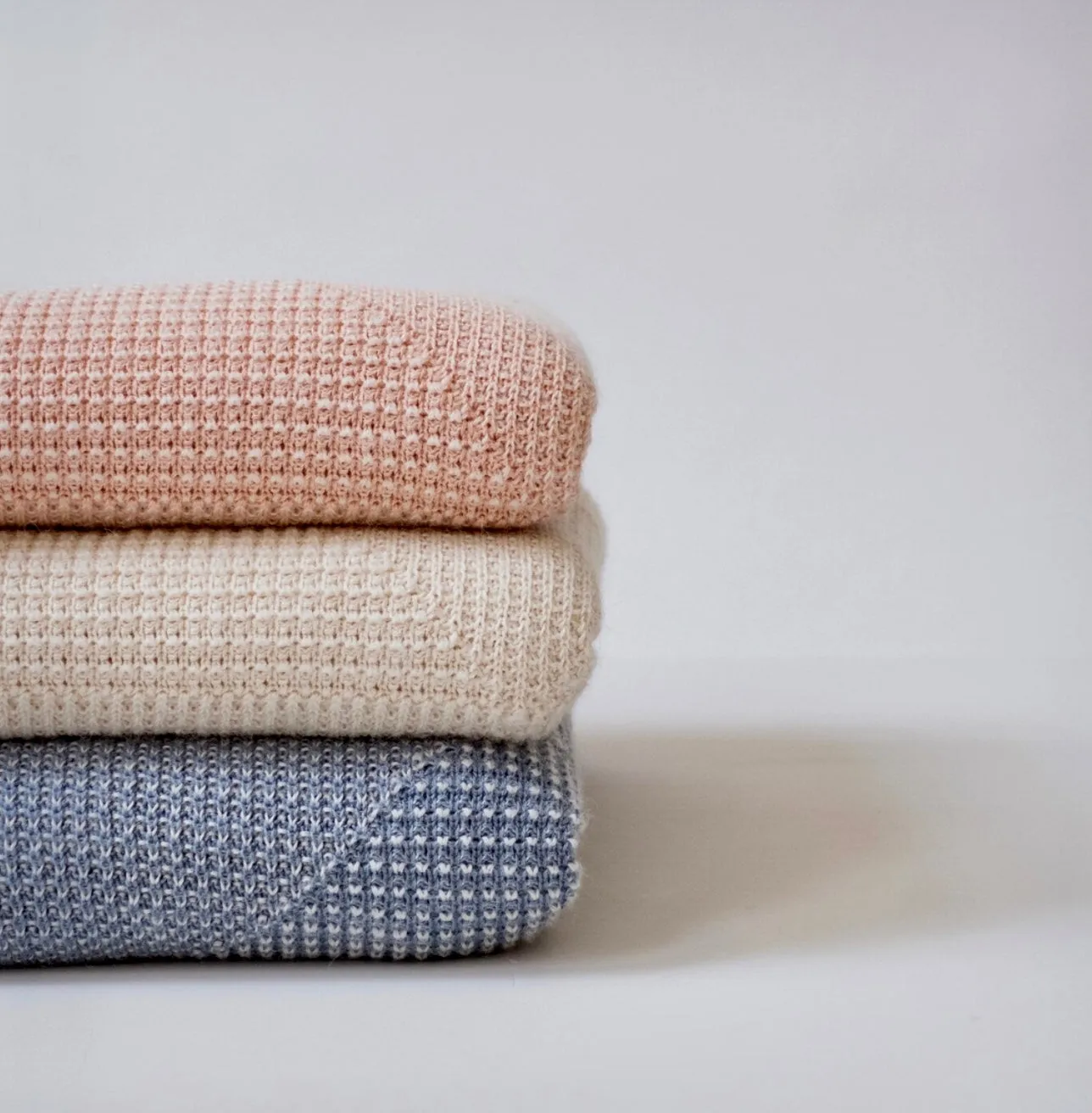 Alpaca Baby Blanket - Triangle-textured knit