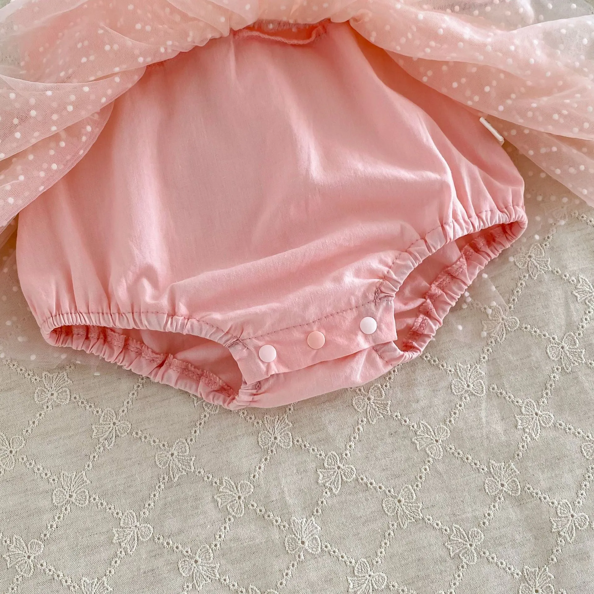 Baby Girls Polka dots Rompers Wholesale 24040948