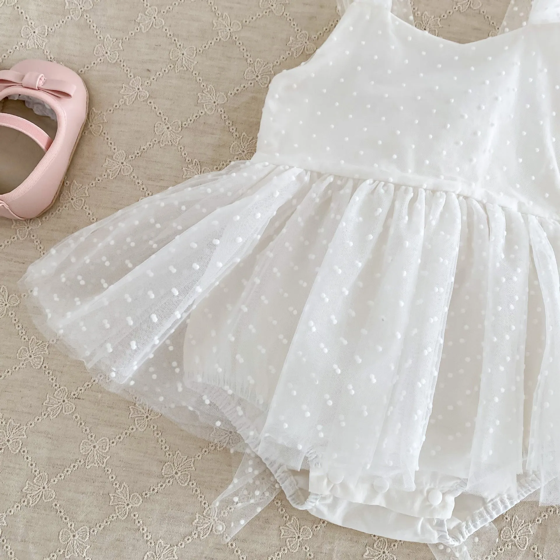 Baby Girls Polka dots Rompers Wholesale 24040948
