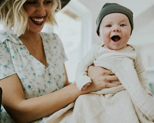 COTTON MUSLIN SWADDLE BLANKET - TAUPE CROSS