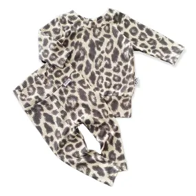 Gray Cheetah On Ivory Lounge Set