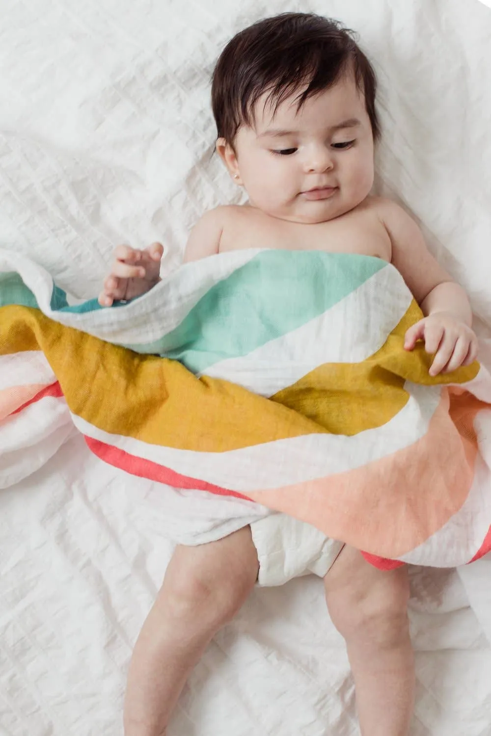 RAINBOW SWADDLE